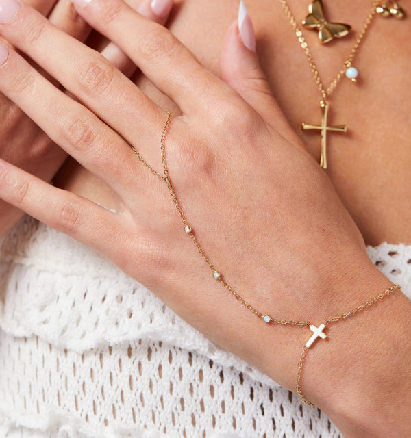 Cross Hand Chain
